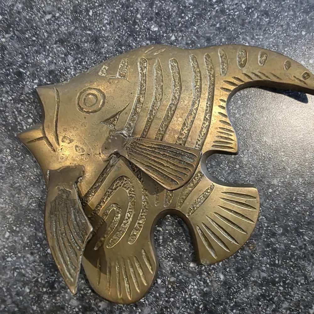 Vtg Pier One Brass 3D Angel Fish Wall Mount Tropical Ocean Beach Decor Patina